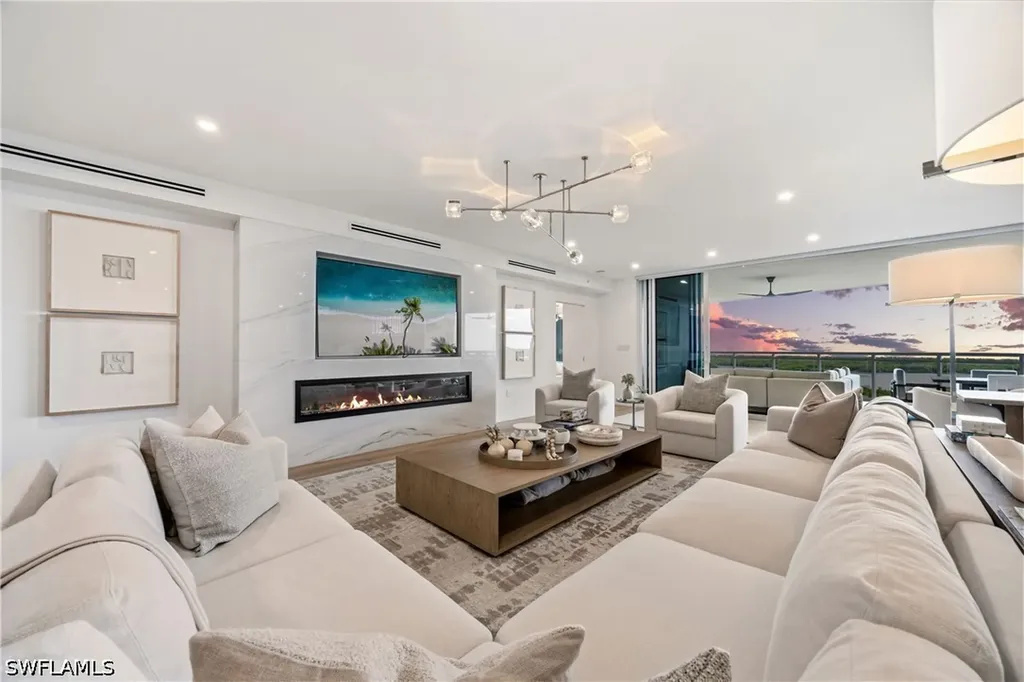 13945 Old Coast Road Naples FL 34110