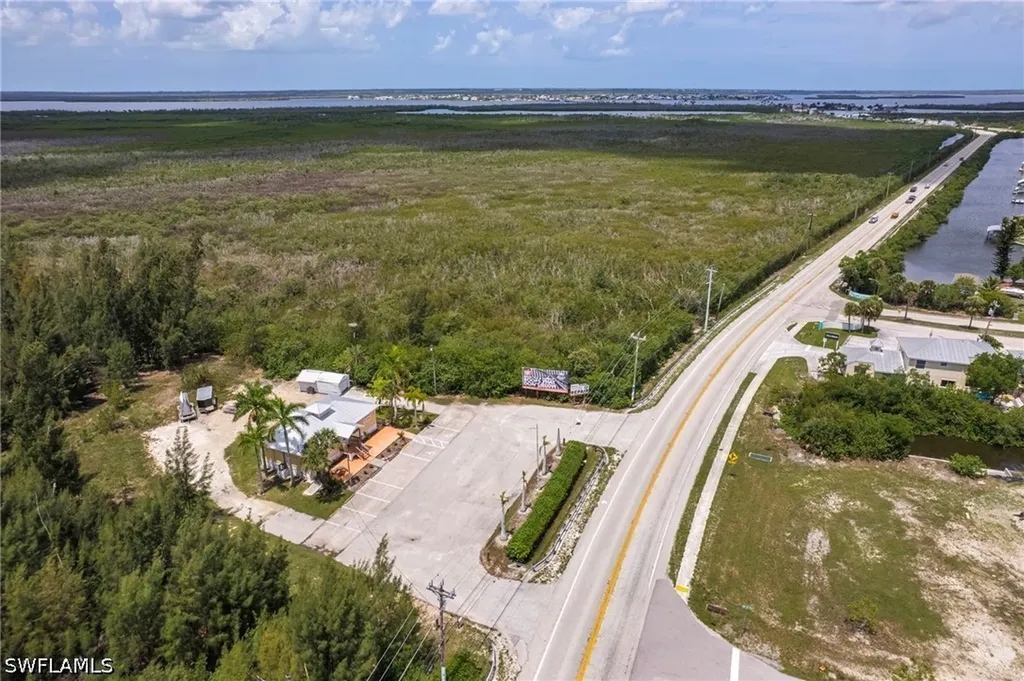 3640 SW Pine Island Road Cape Coral FL 33991