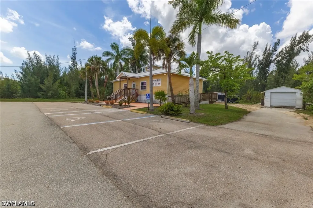 3640 SW Pine Island Road Cape Coral FL 33991