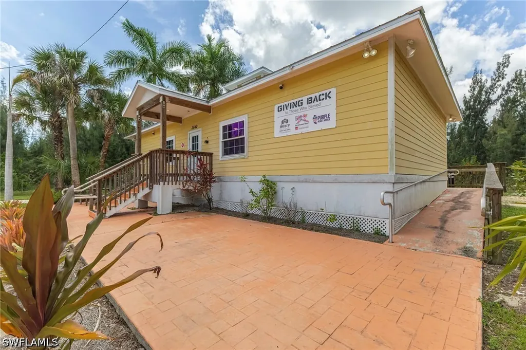 3640 SW Pine Island Road Cape Coral FL 33991