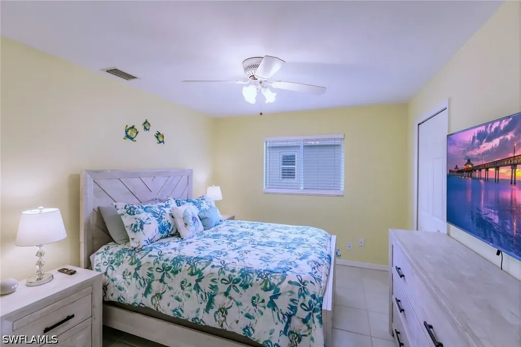 1704 SW 44th Terrace Cape Coral FL 33914