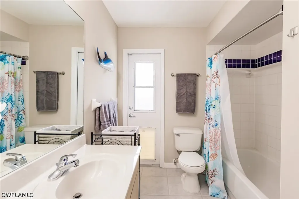 1704 SW 44th Terrace Cape Coral FL 33914
