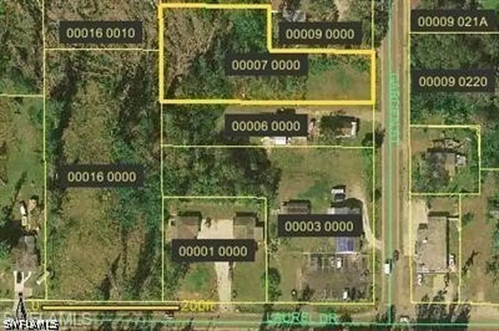 2729 Garden Street North Fort Myers FL 33917