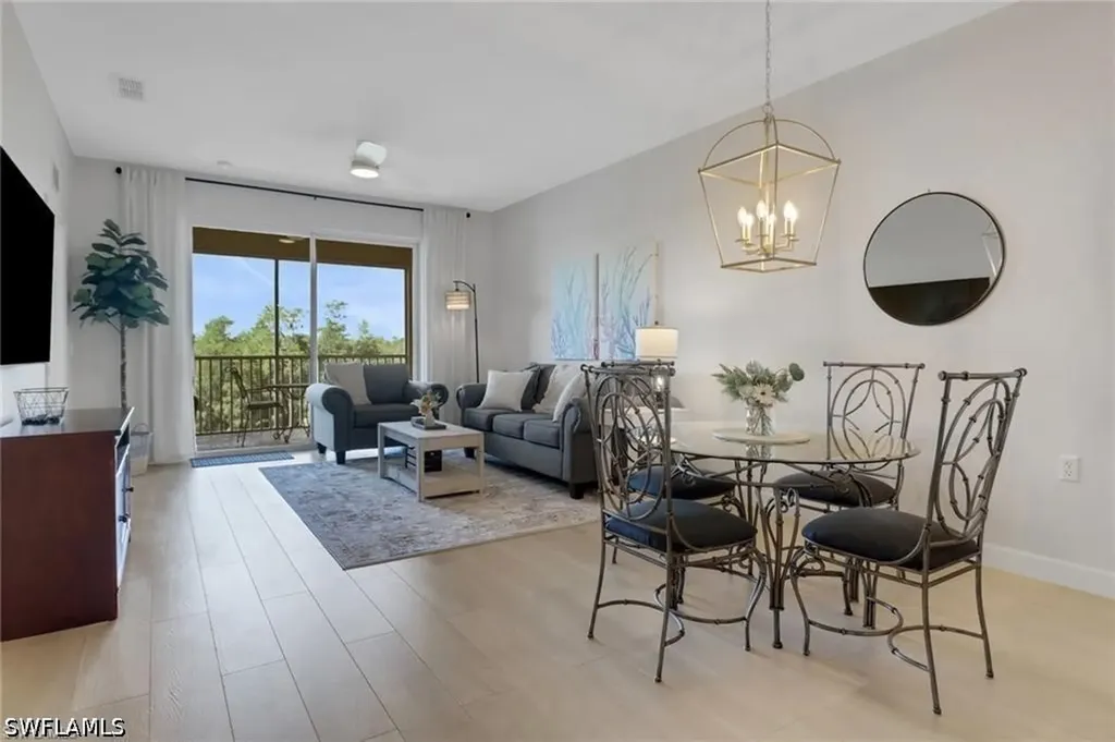 3830 Sawgrass Way Naples FL 34112