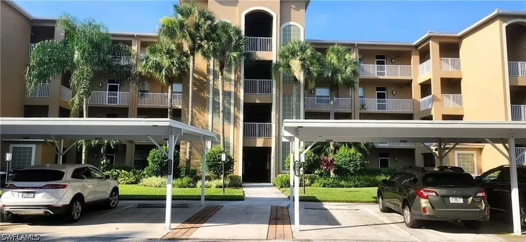 3830 Sawgrass Way Naples FL 34112