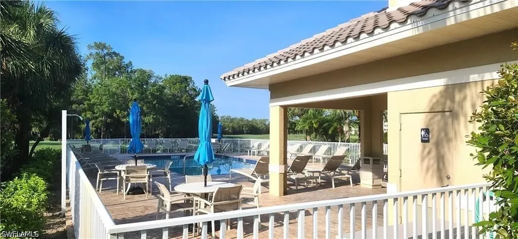 3830 Sawgrass Way Naples FL 34112