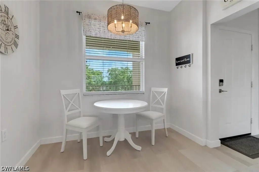 3830 Sawgrass Way Naples FL 34112