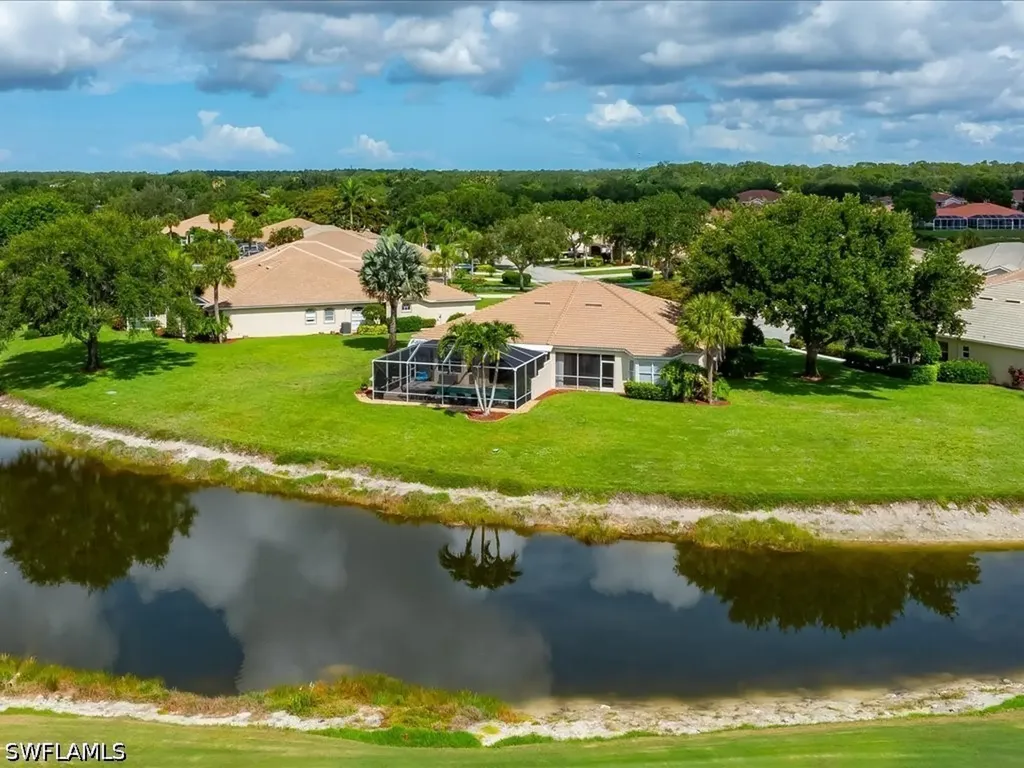 1817 Avian Court Naples FL 34119