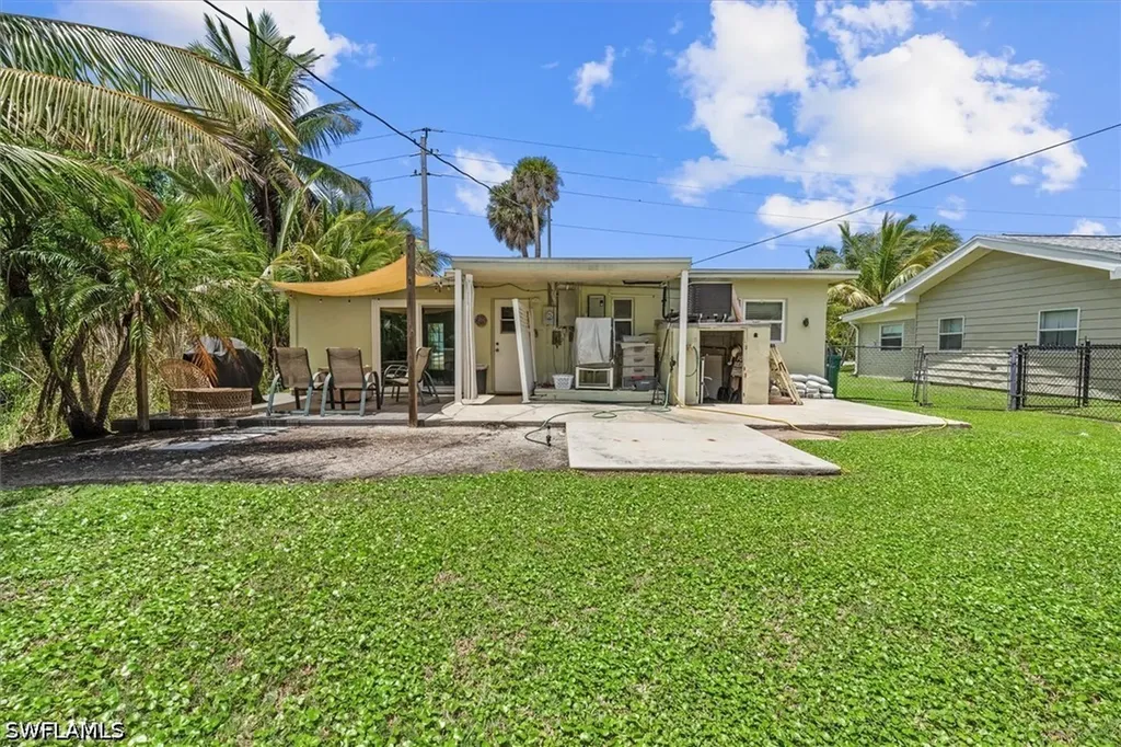1854 Danford Street Naples FL 34112