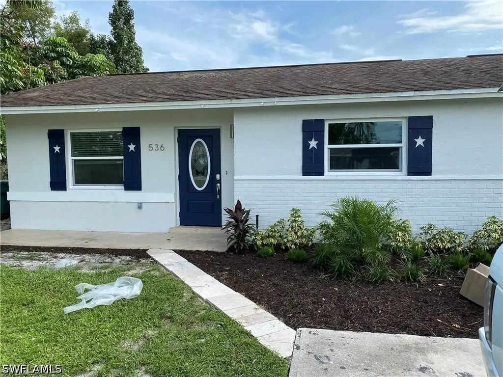 536 101st Avenue N Naples FL 34108