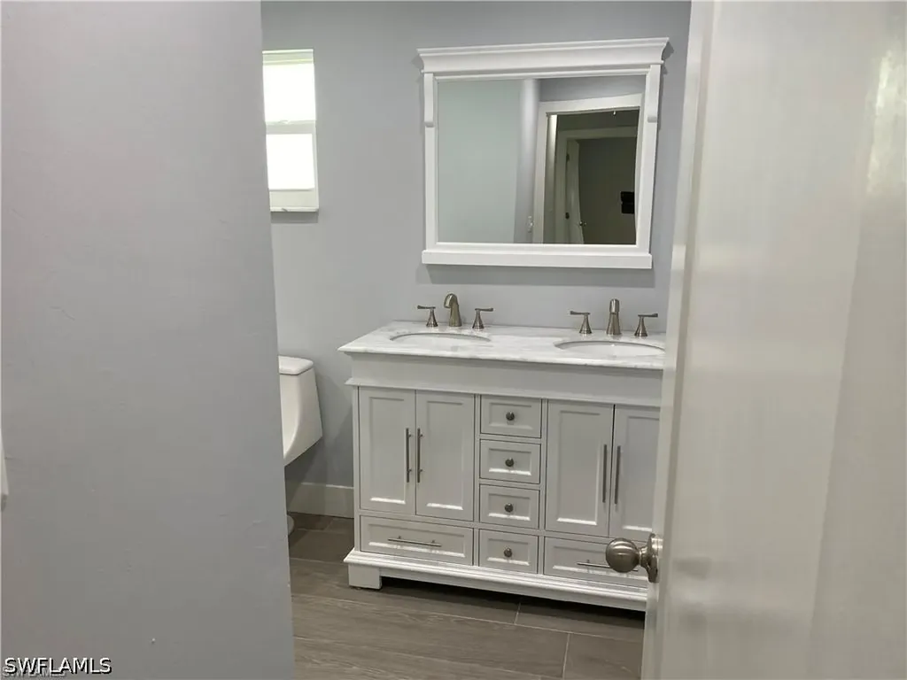 536 101st Avenue N Naples FL 34108