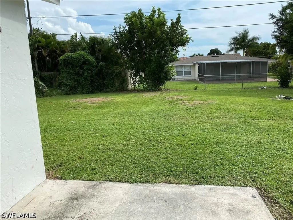 536 101st Avenue N Naples FL 34108