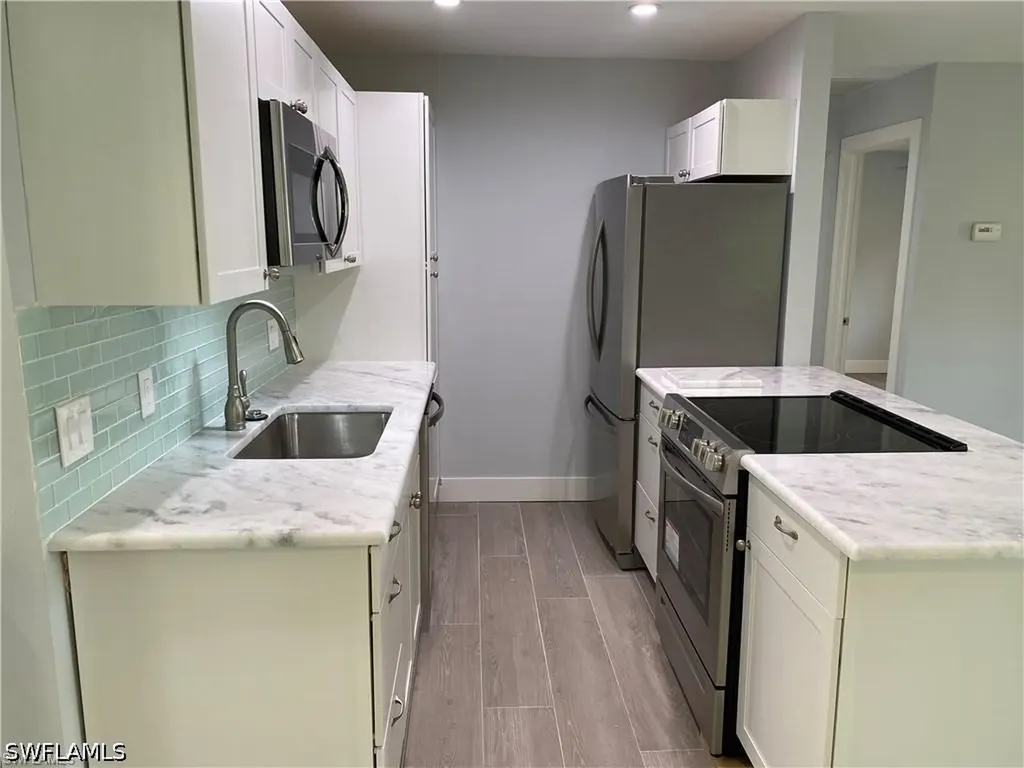 536 101st Avenue N Naples FL 34108
