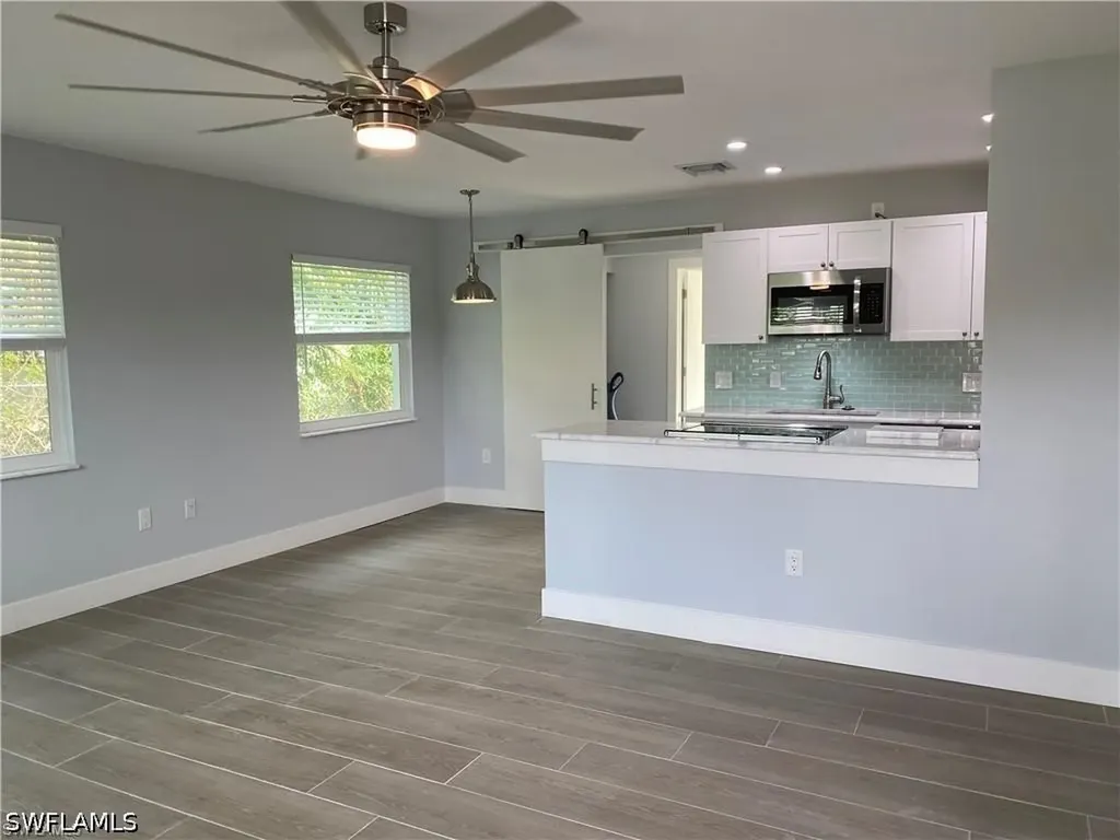 536 101st Avenue N Naples FL 34108