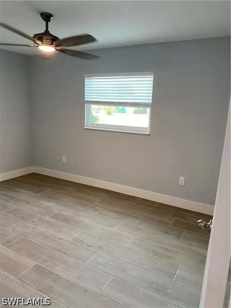 536 101st Avenue N Naples FL 34108