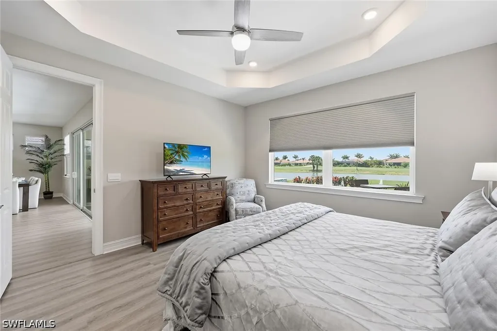 18699 Ensenada Drive Naples FL 34114