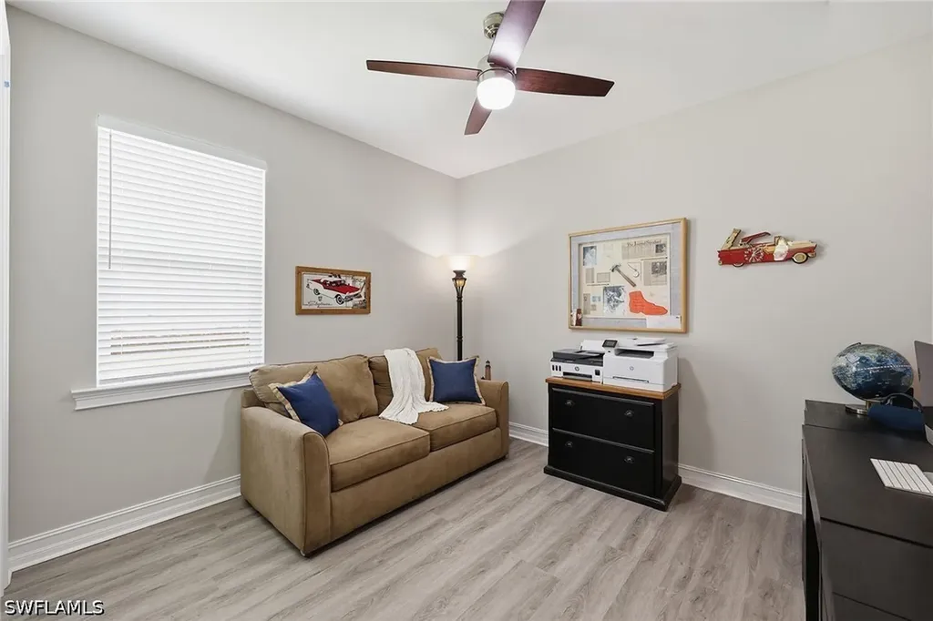 18699 Ensenada Drive Naples FL 34114