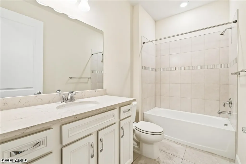 2244 Yellowfin Circle Naples FL 34114