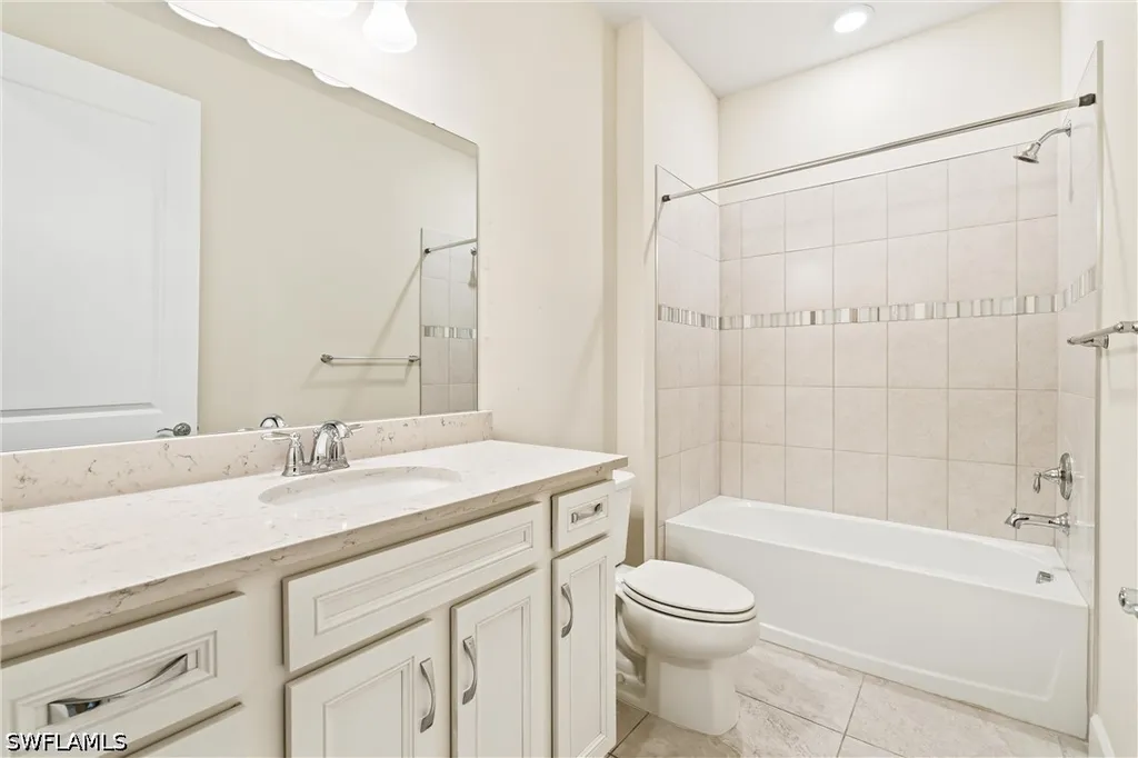 2244 Yellowfin Circle Naples FL 34114