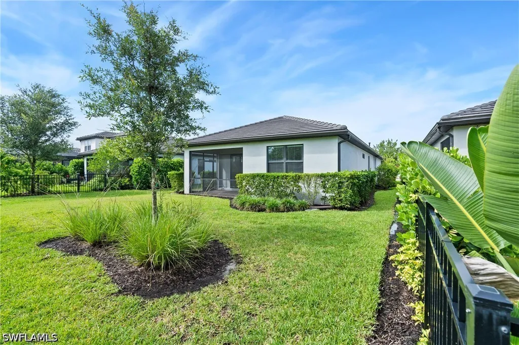 2244 Yellowfin Circle Naples FL 34114
