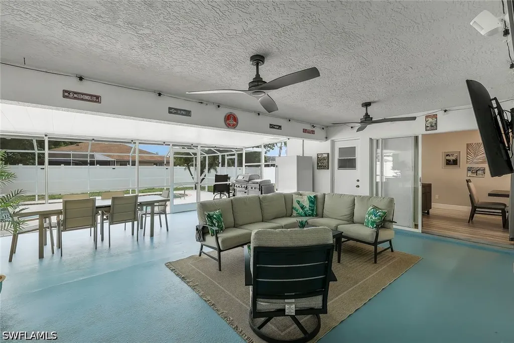 317 SE 18th Terrace Cape Coral FL 33990
