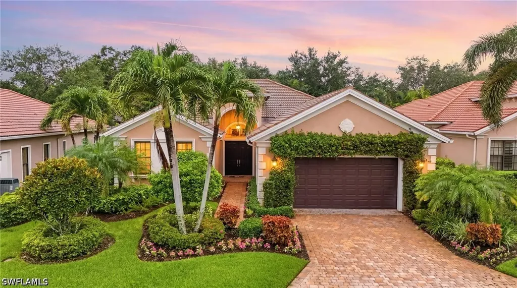 Naples FL, 5717 Hammock Isle Drive