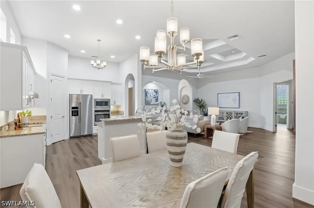 5717 Hammock Isle Drive Naples FL 34119