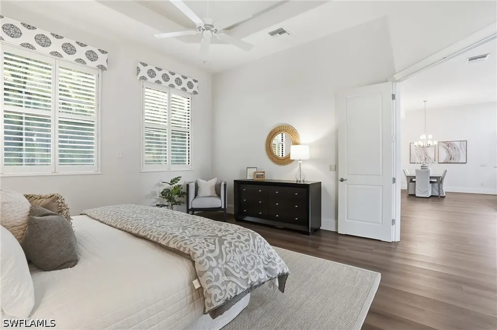 5717 Hammock Isle Drive Naples FL 34119