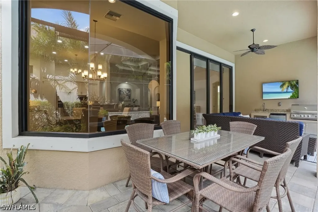 5717 Hammock Isle Drive Naples FL 34119