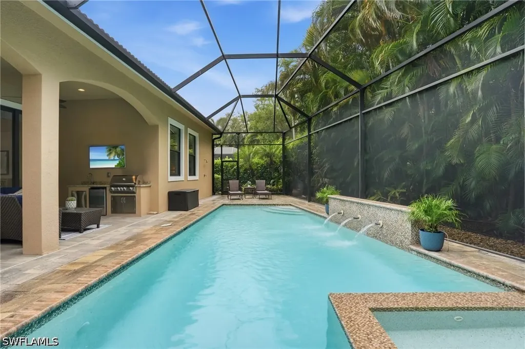5717 Hammock Isle Drive Naples FL 34119