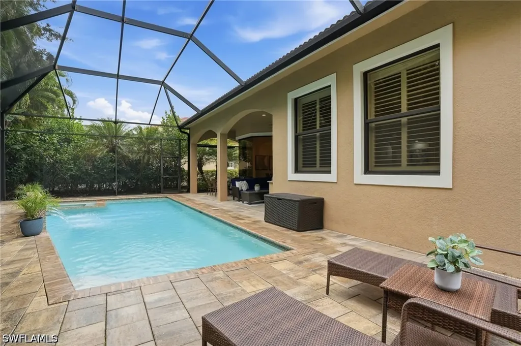 5717 Hammock Isle Drive Naples FL 34119