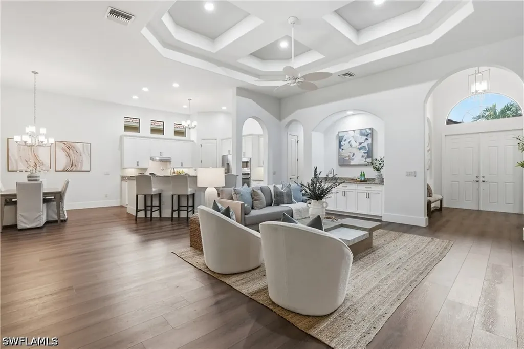 5717 Hammock Isle Drive Naples FL 34119