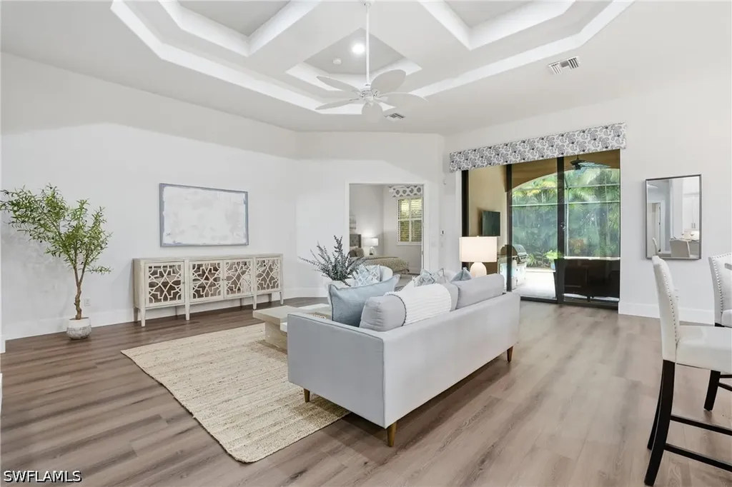 5717 Hammock Isle Drive Naples FL 34119