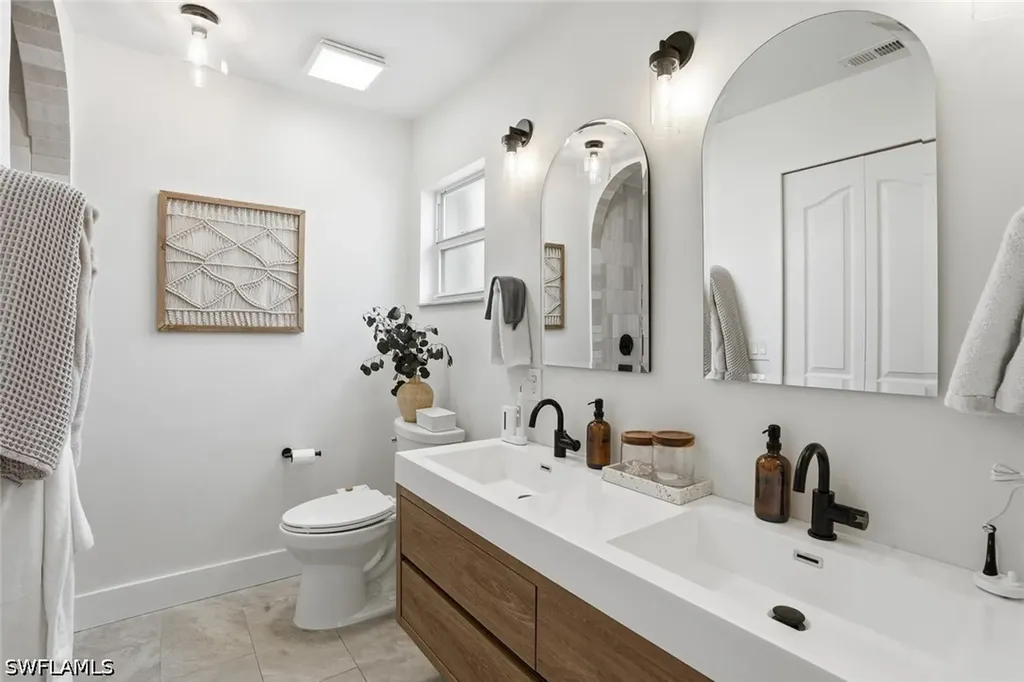 6236 Shadowood Circle Naples FL 34112