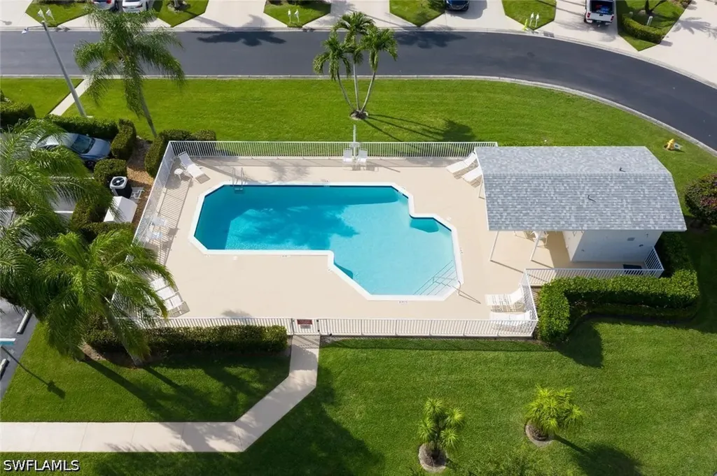6236 Shadowood Circle Naples FL 34112