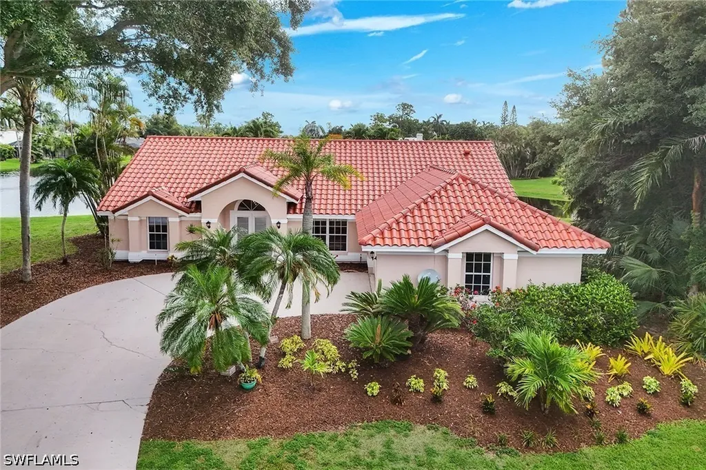 28820 Trenton Court Bonita Springs FL 34134