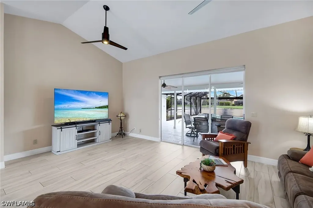 28820 Trenton Court Bonita Springs FL 34134