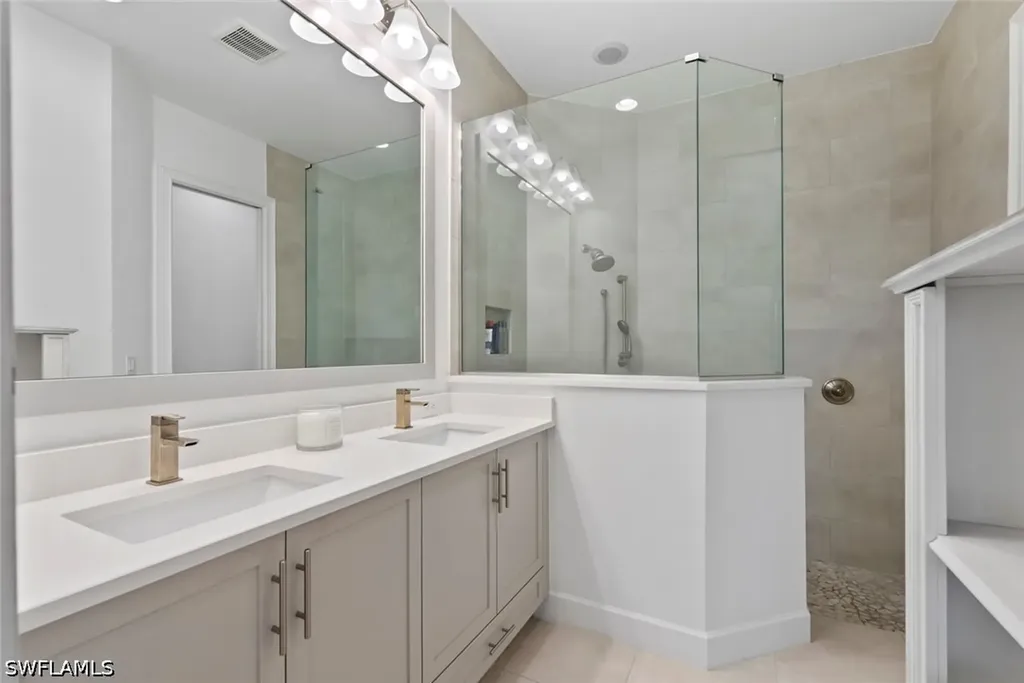 5839 Haiti Drive Naples FL 34113