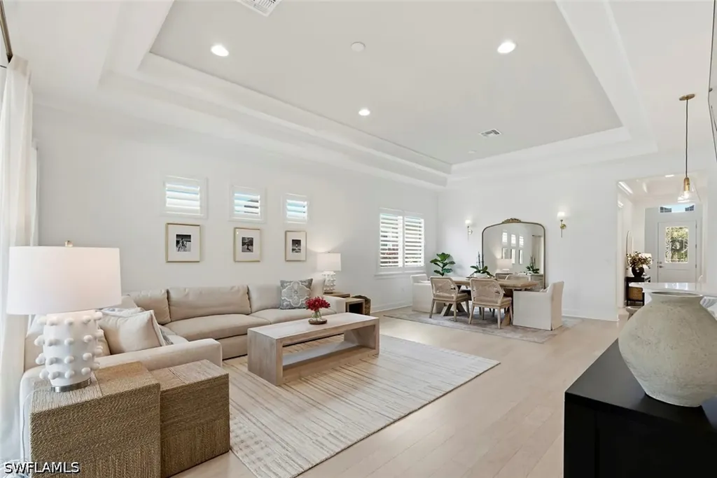 5839 Haiti Drive Naples FL 34113