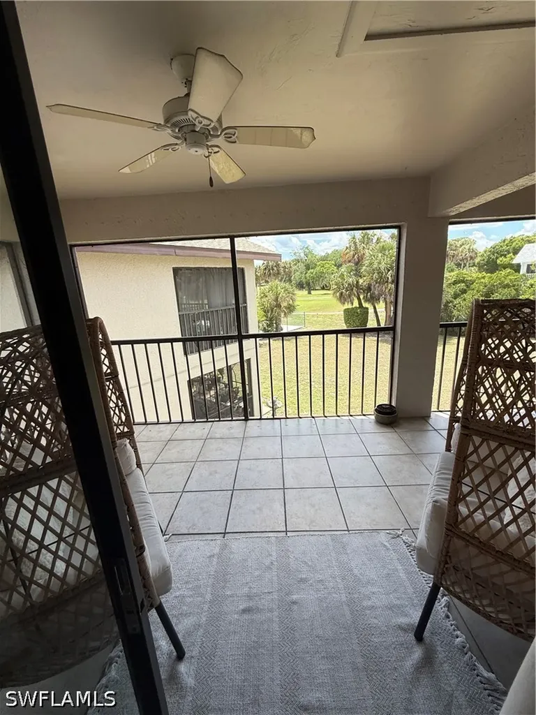 2221 E 5th St #21 5th Street Lee FL 33936