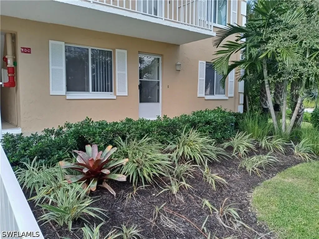 3001 Sandpiper Bay Circle Naples FL 34112