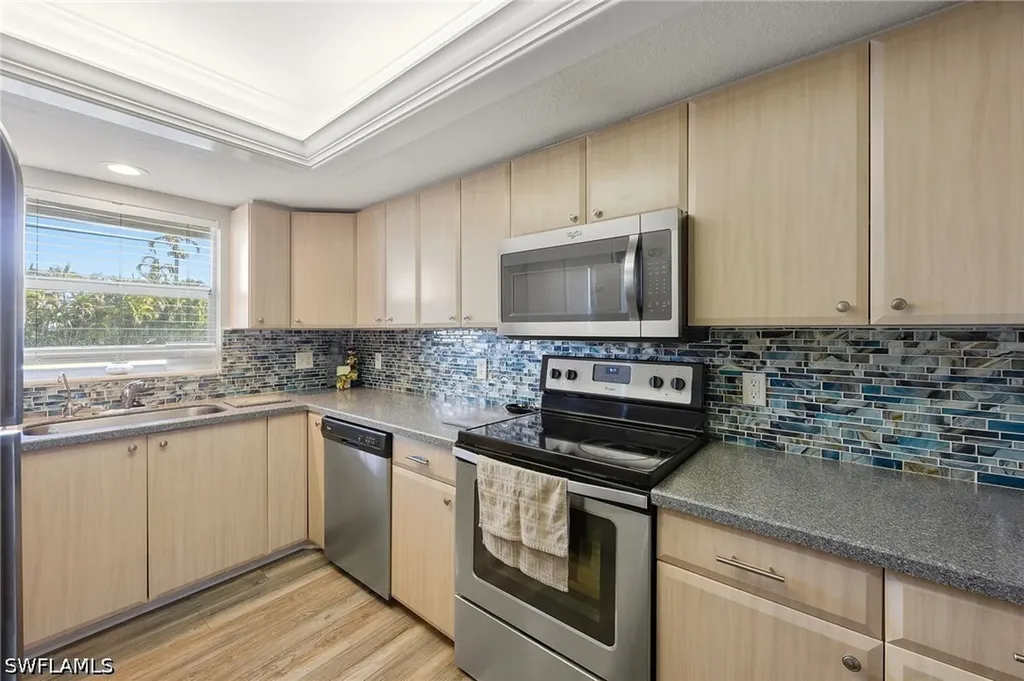 1022 SE 46th Street Cape Coral FL 33904
