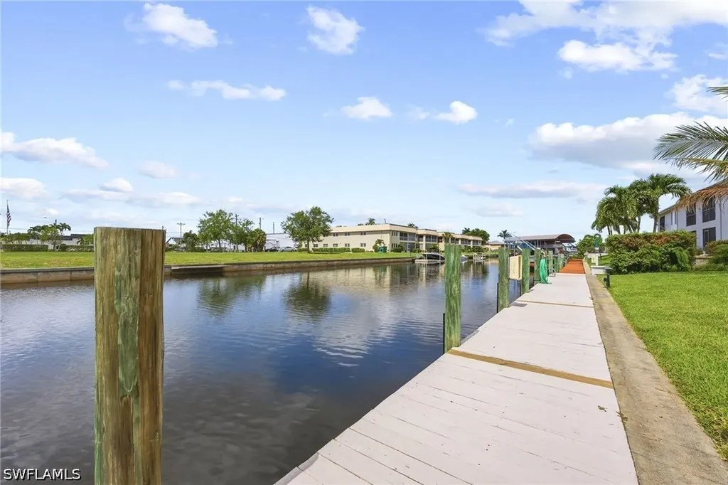 1022 SE 46th Street Cape Coral FL 33904