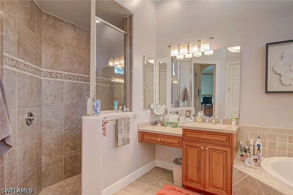 3126 Terramar Court Naples FL 34119