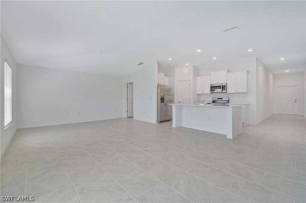 2901 NW 18th Place Cape Coral FL 33993