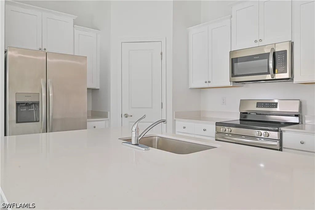 2901 NW 18th Place Cape Coral FL 33993
