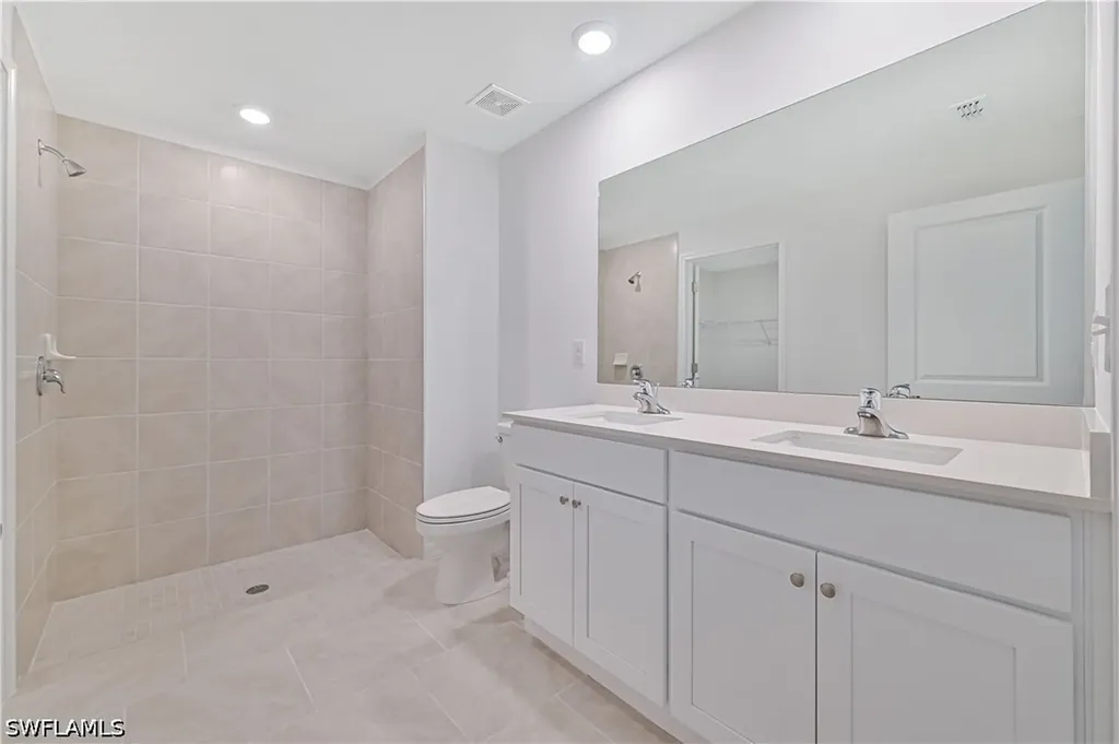 2901 SW 18th Place Cape Coral FL 33993