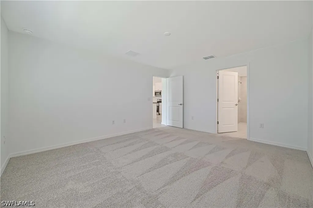 2901 SW 18th Place Cape Coral FL 33993