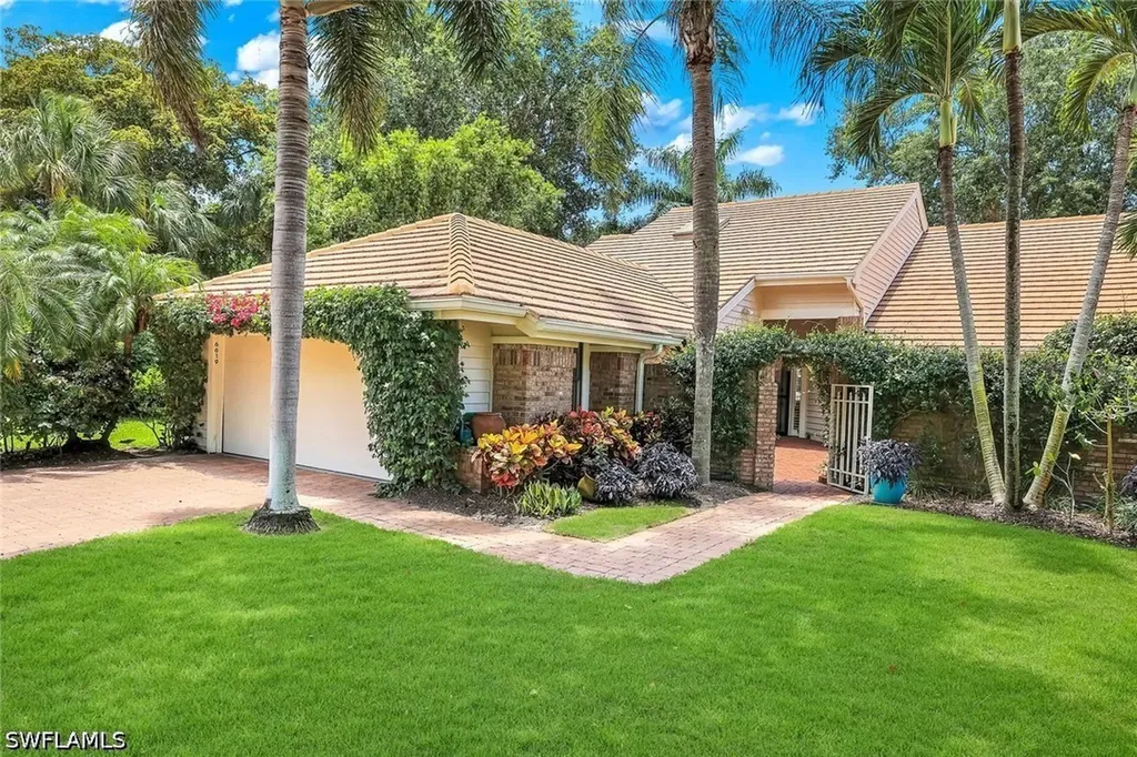 6619 Trident Way Naples FL 34108