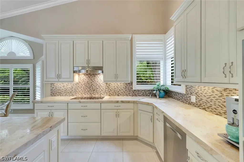 6619 Trident Way Naples FL 34108